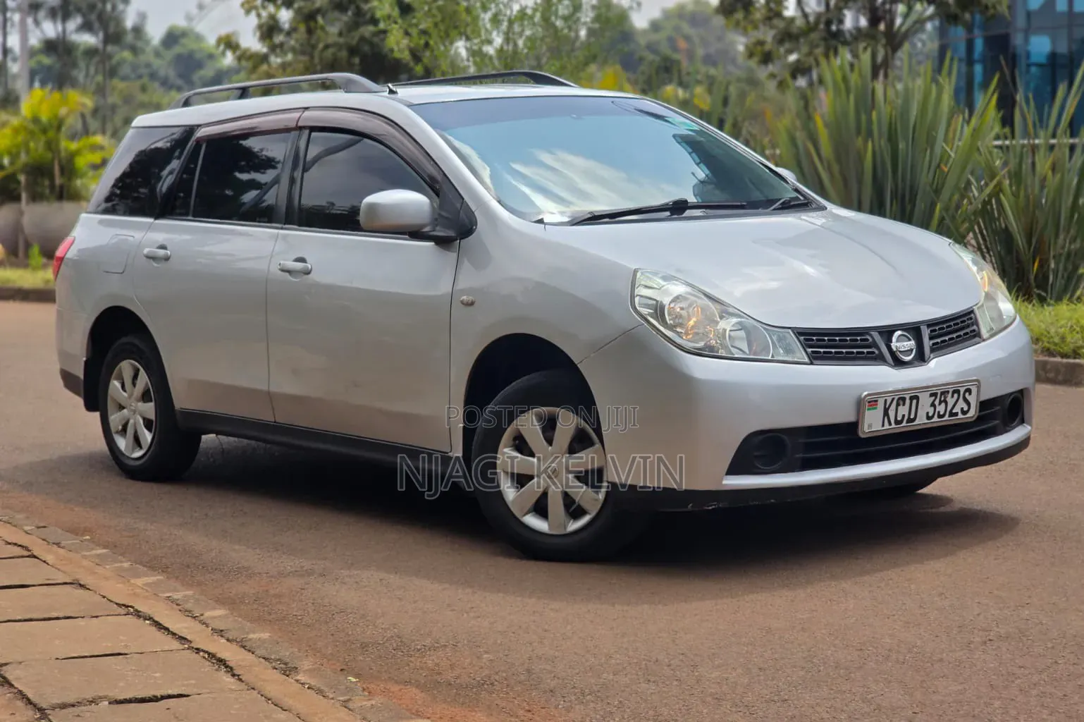Nissan Wingroad 2009 Silver