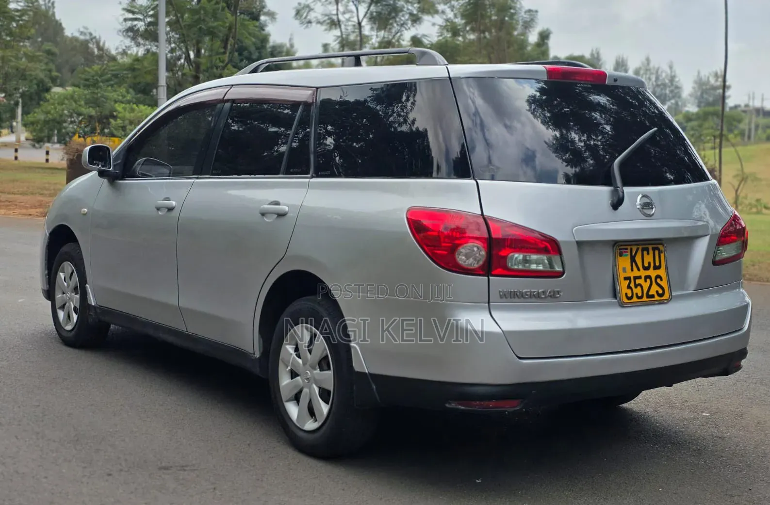 Nissan Wingroad 2009 Silver