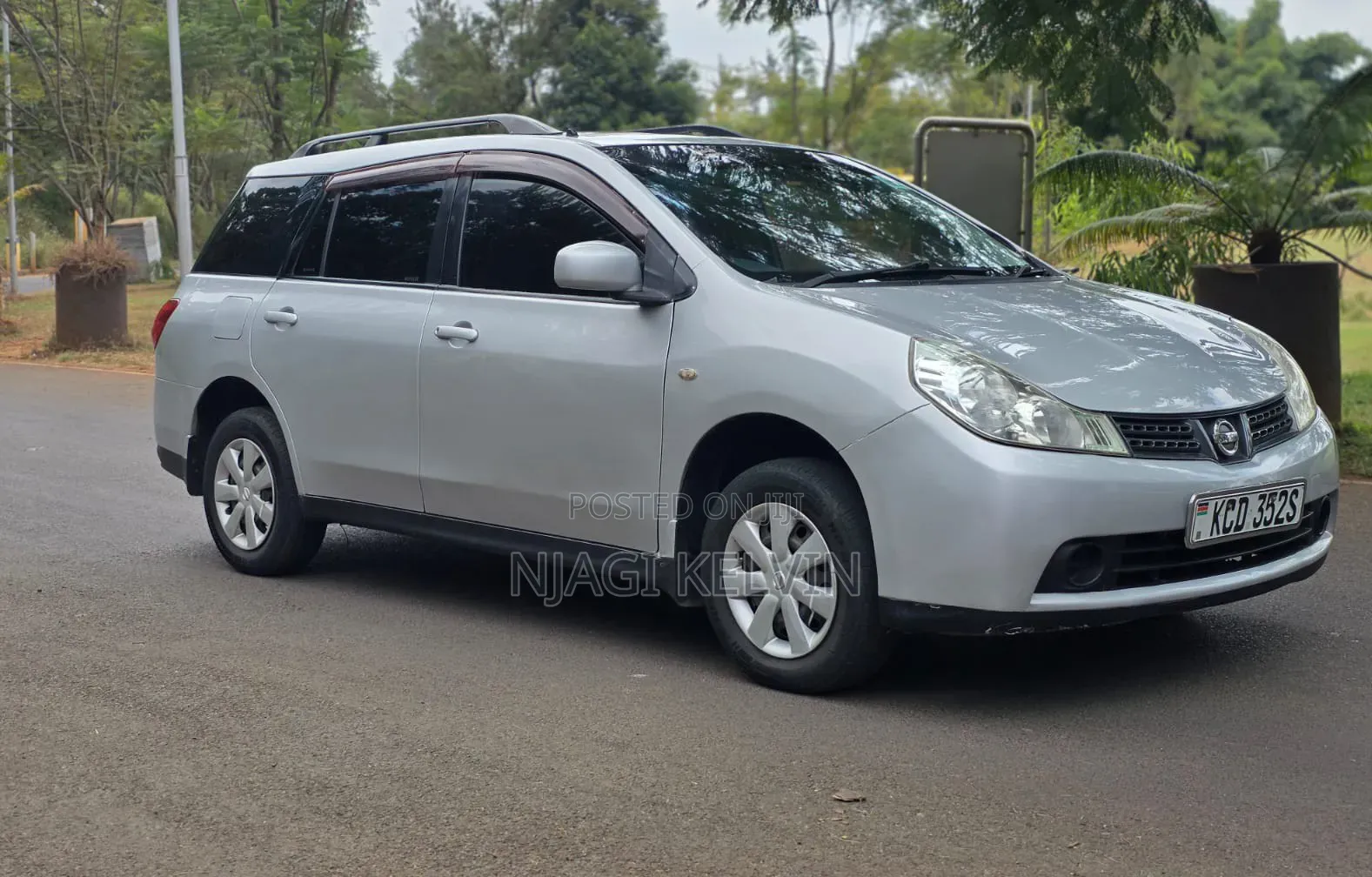 Nissan Wingroad 2009 Silver