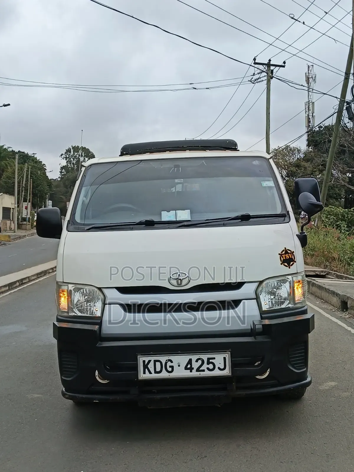 Toyota HiAce 2015 White