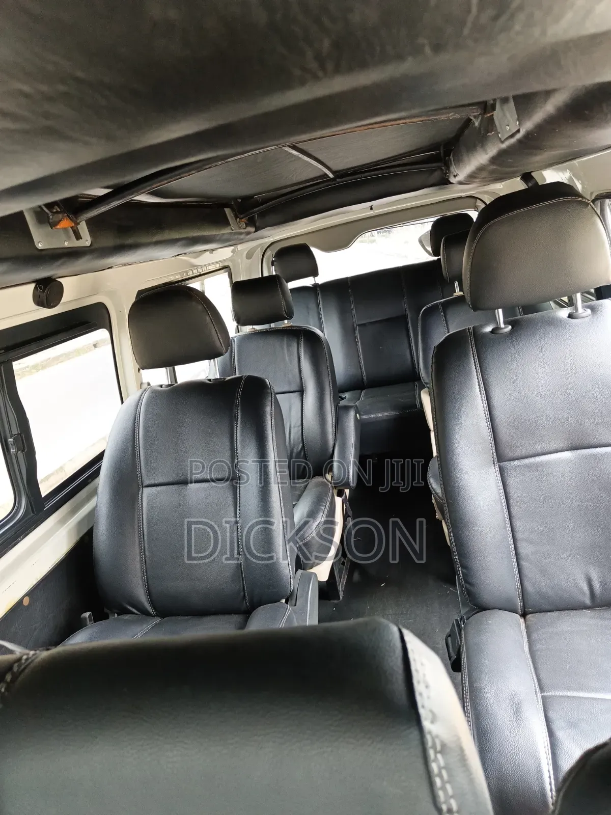Toyota HiAce 2015 White