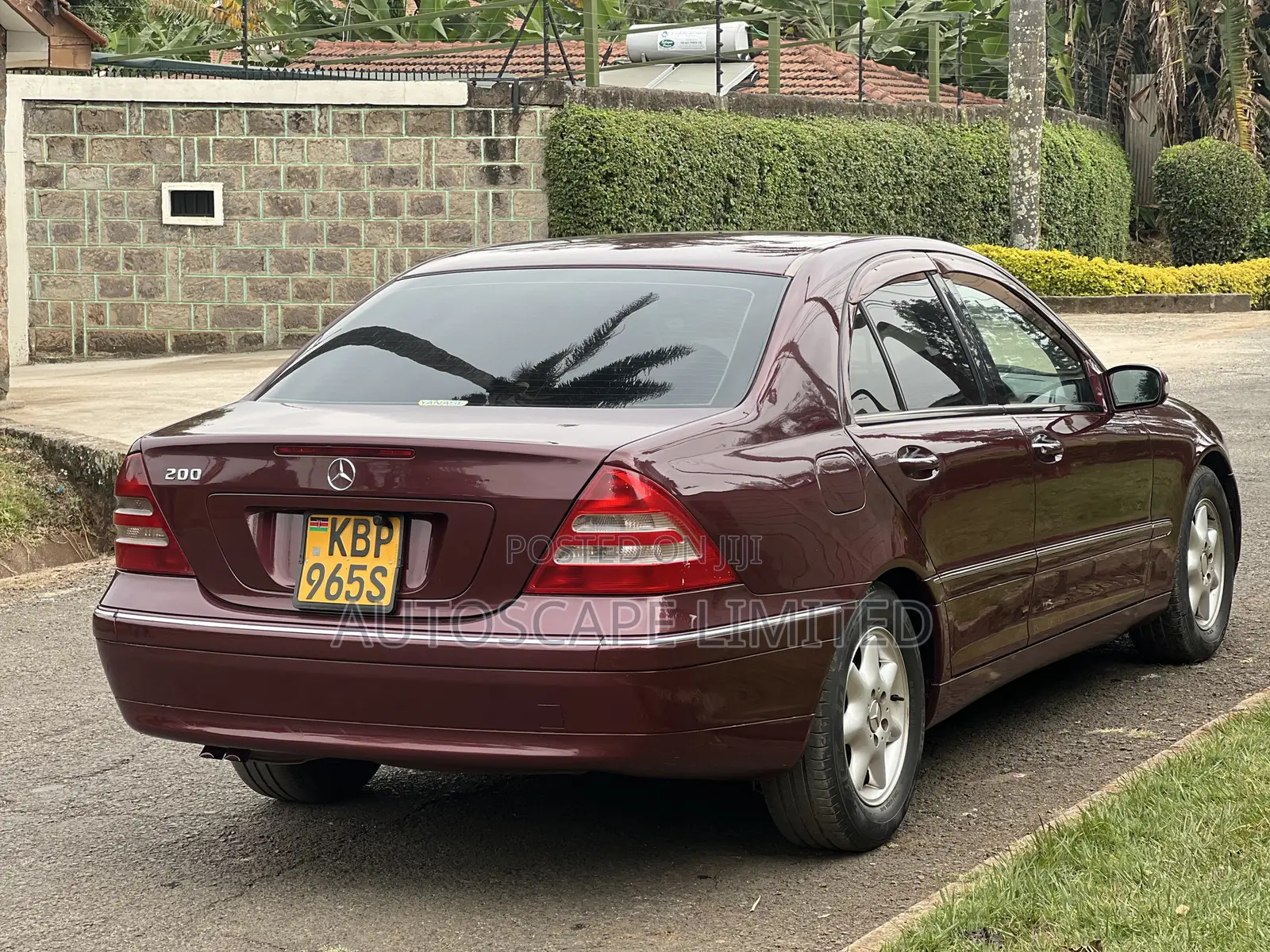 Mercedes-Benz C200 2004 Burgundy