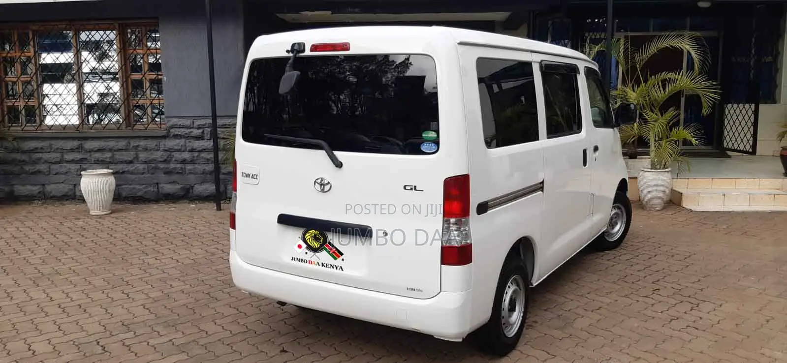 Toyota TownAce 2019 White