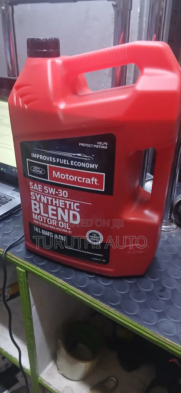 Ford Motorcraft 5w-30 Synthetic Motor Oil