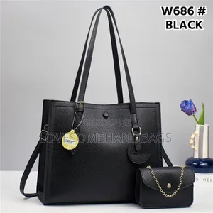 Xuanli Tote Bags