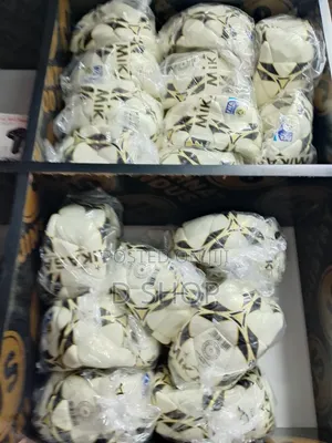 Tubeless Mikasa Football