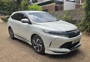 Toyota Harrier 2017 White