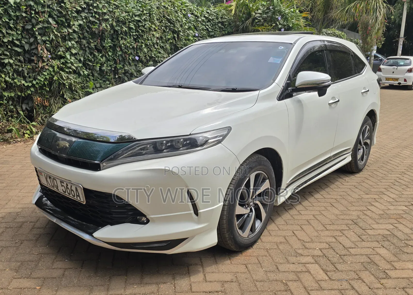 Toyota Harrier 2017 White
