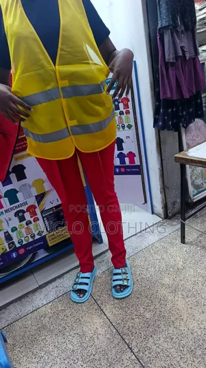 Yellow Reflector Jackets Available in Wholesale and Single Orders