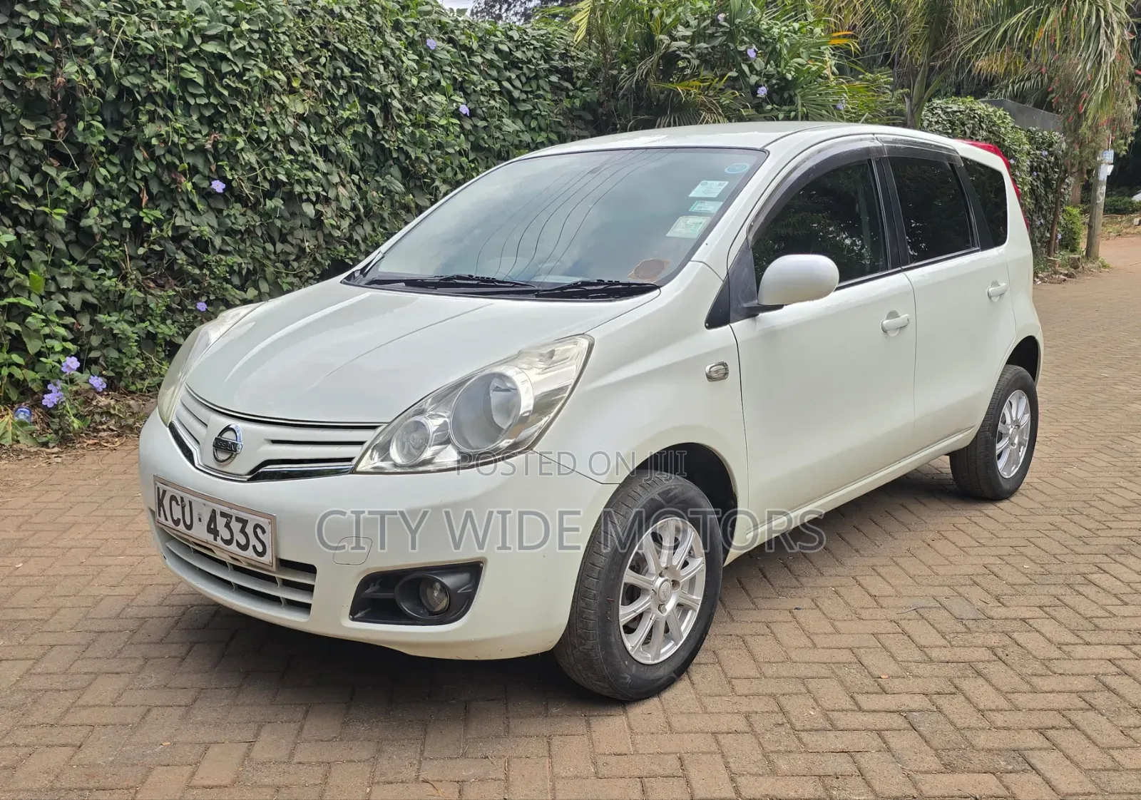 Nissan Note 2012 Pearl