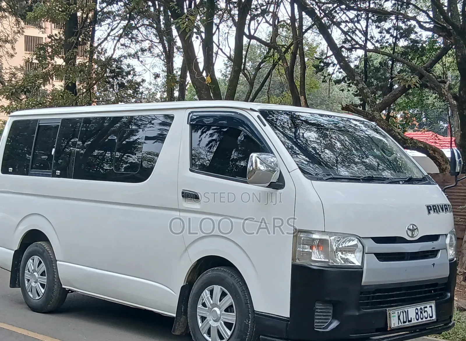 Toyota HiAce 2016 White