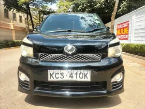 Toyota Voxy 2011 Black