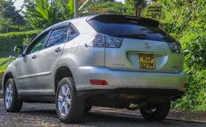 Toyota Harrier 2011 Silver