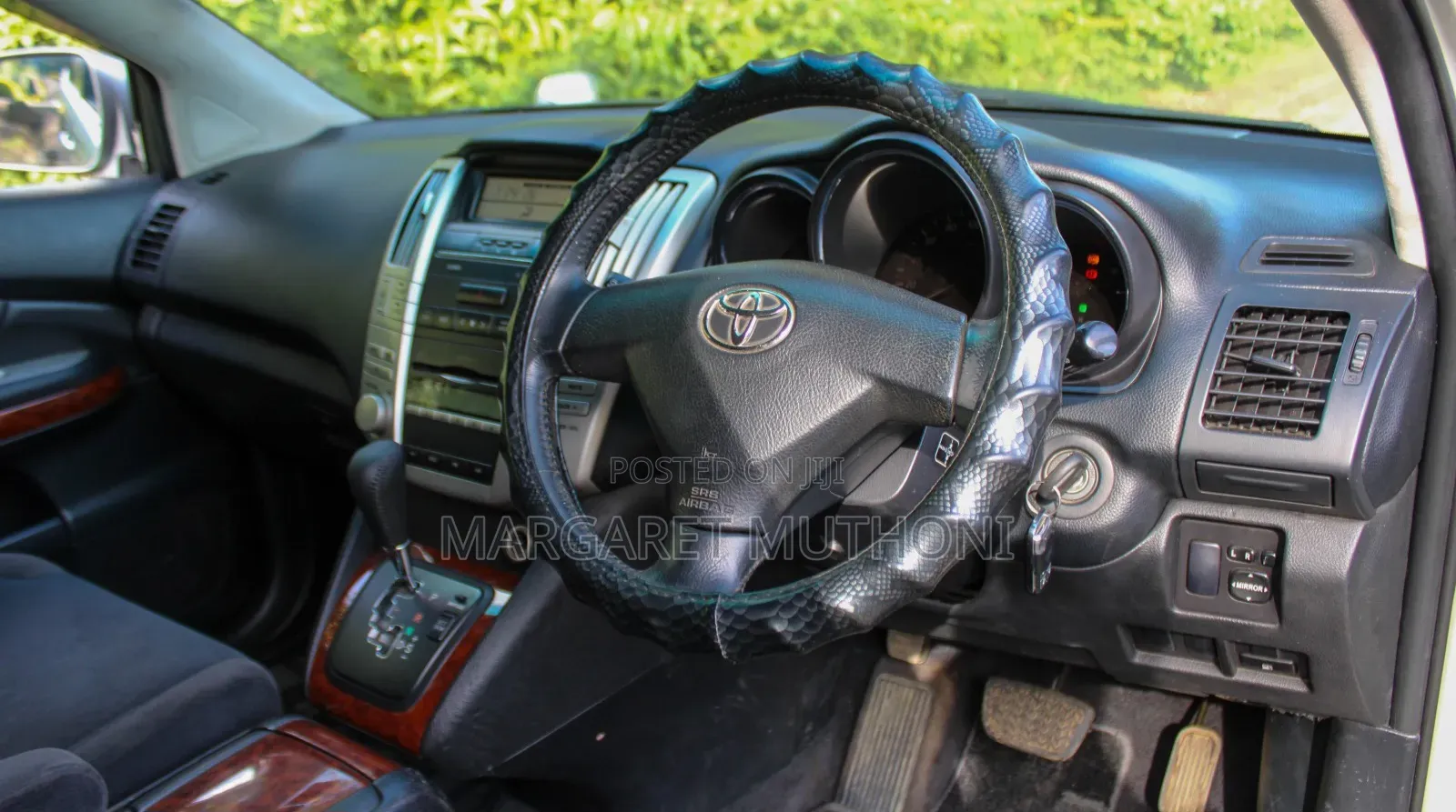 Toyota Harrier 2011 Silver