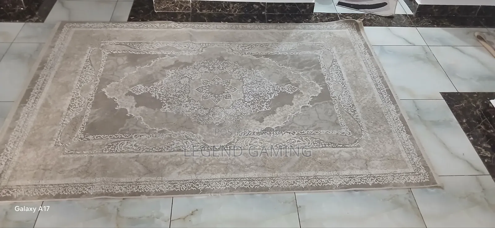 Modern Turkish Style Medallion Carpet – Low Pile / Vintage Finish