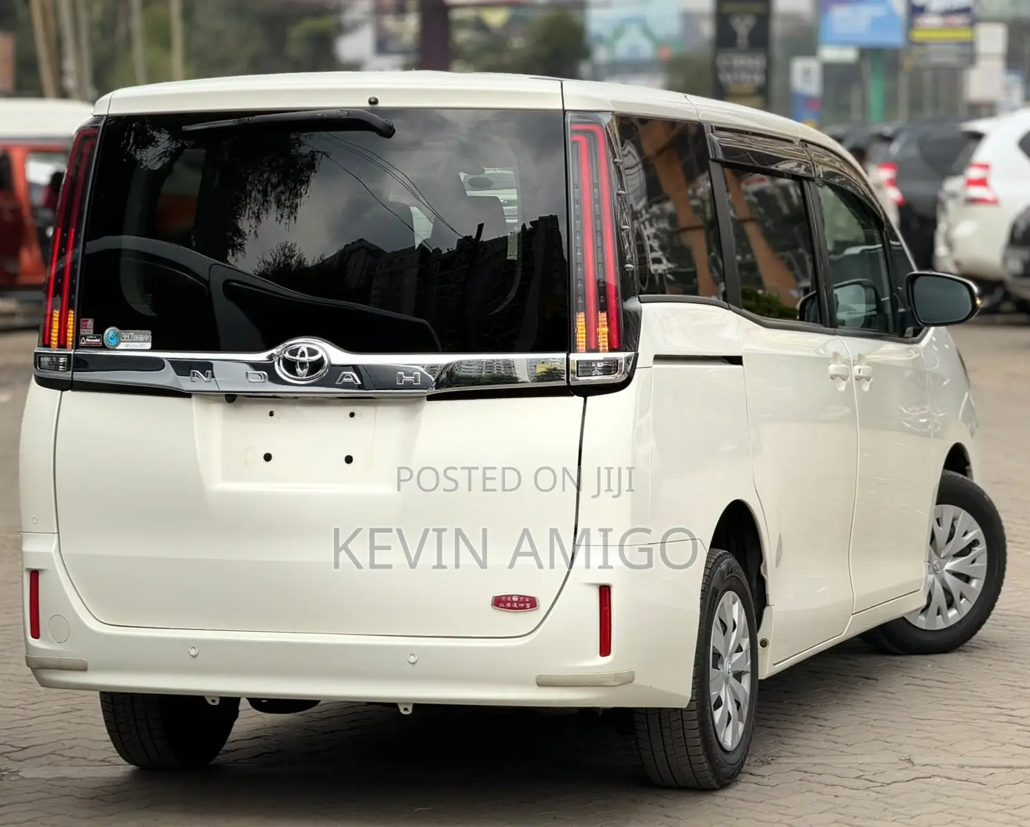 Toyota Noah 2020 White