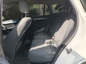 BMW X1 xDrive28i AWD 2016 White