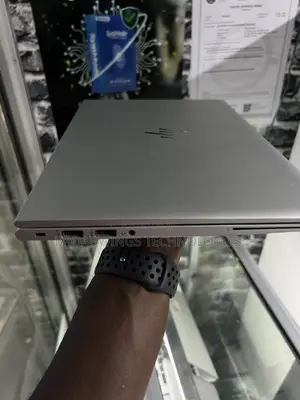 Laptop HP EliteBook 830 G7 8GB Intel Core i5 SSD 512GB