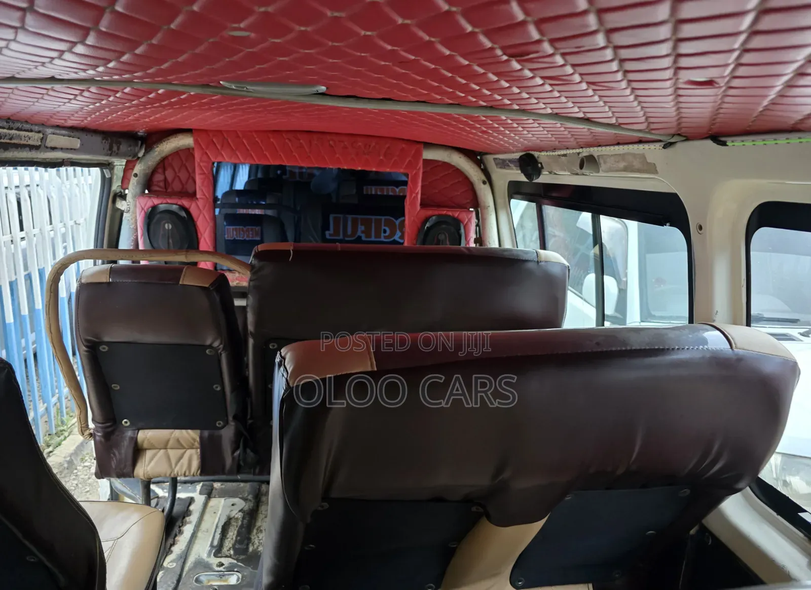 Toyota HiAce 2016 White