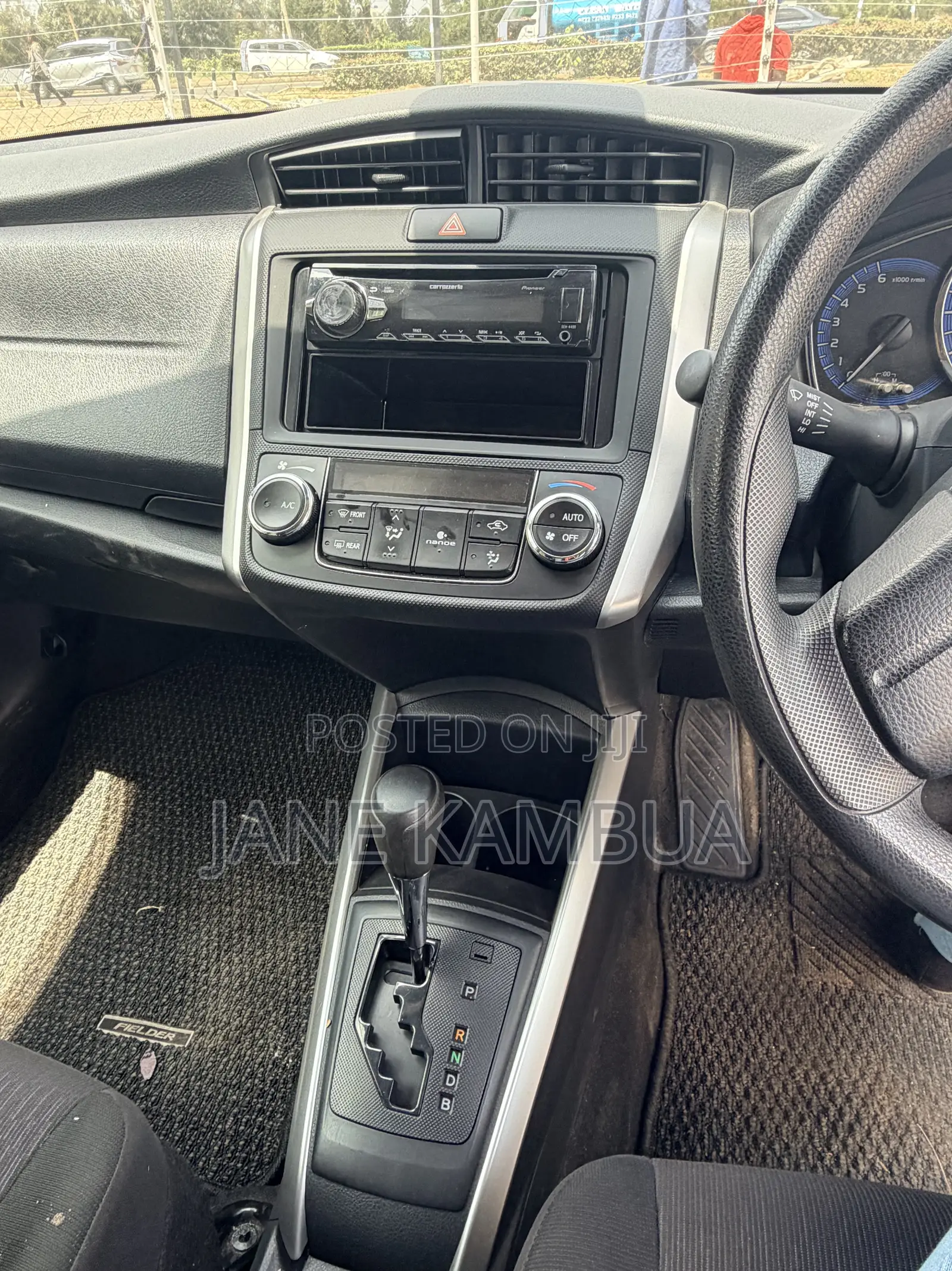 Toyota Corolla Fielder 2018 White