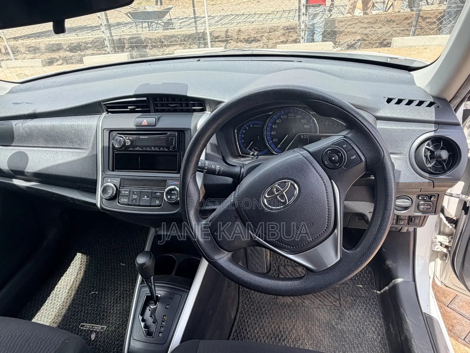 Toyota Corolla Fielder 2018 White