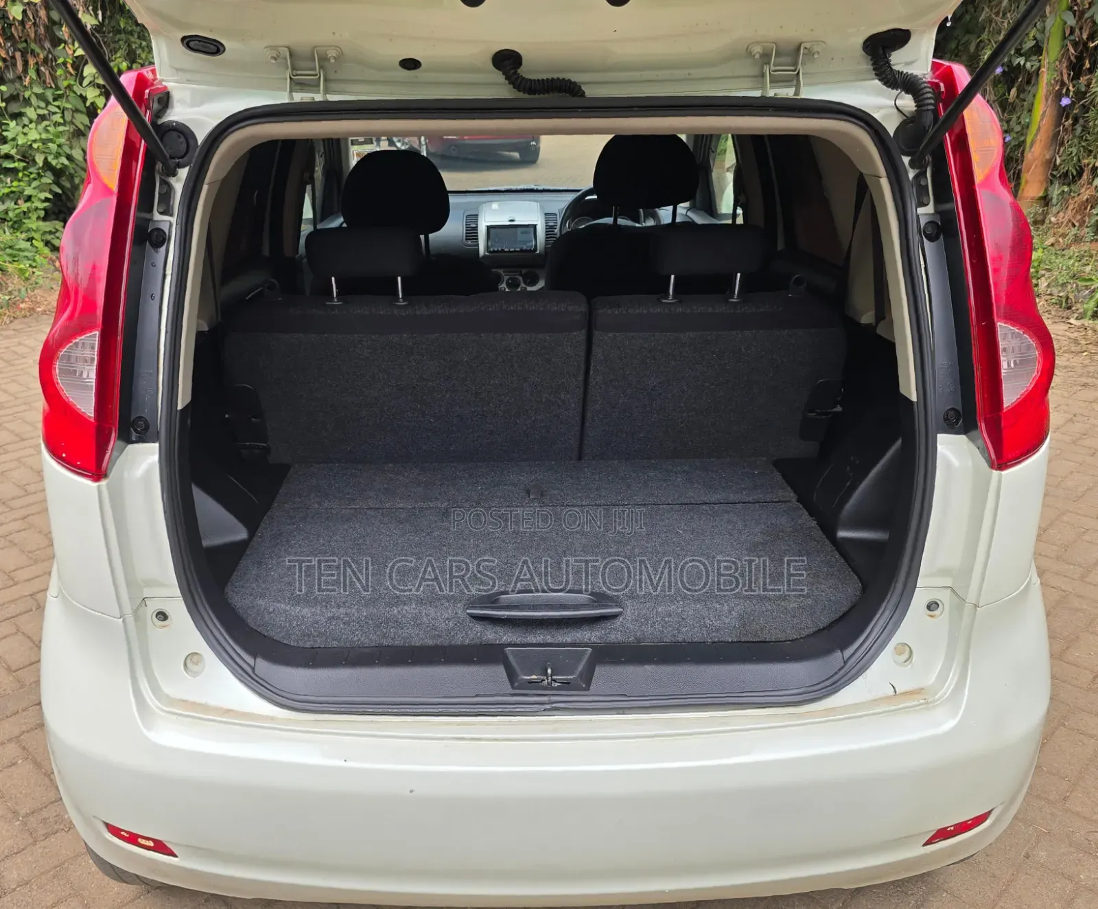 Nissan Note 2012 White