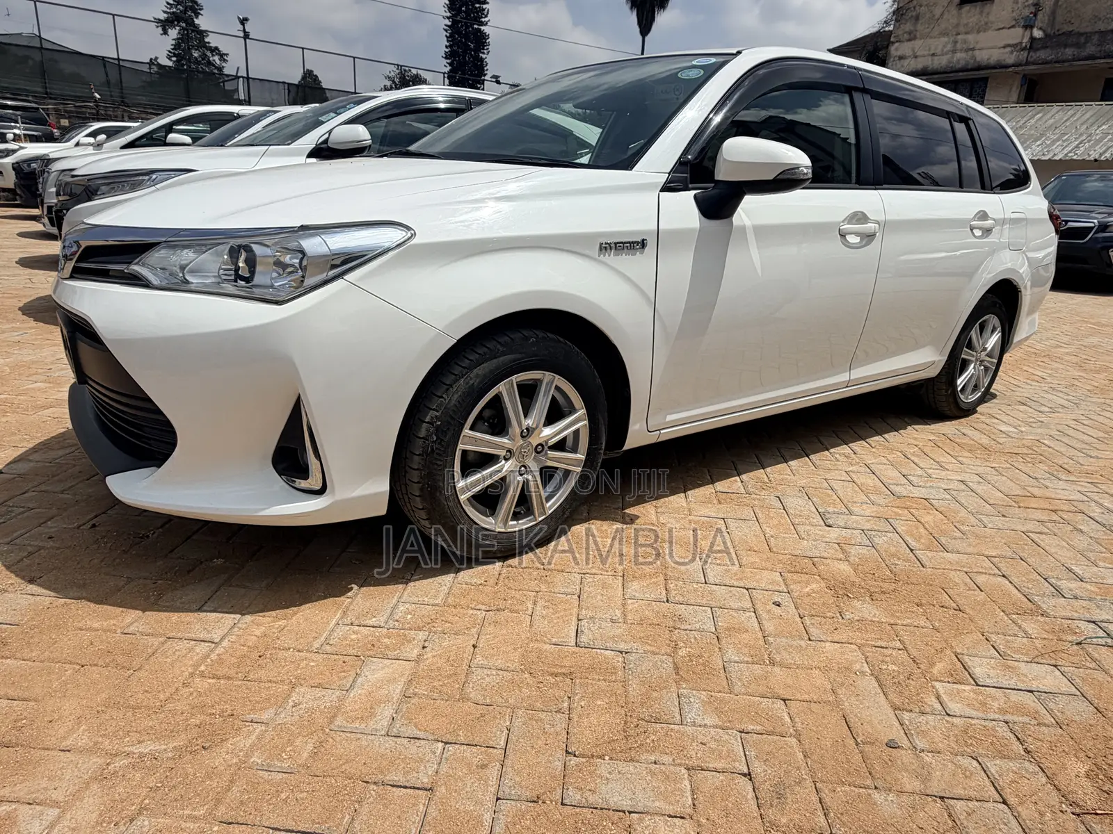 Toyota Corolla Fielder 2018 White