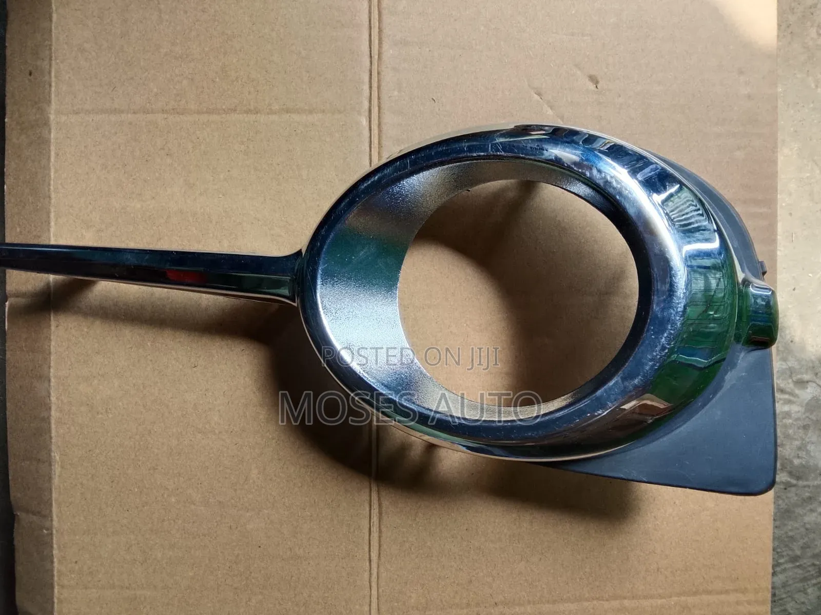 Vanguard Fog Light Cover