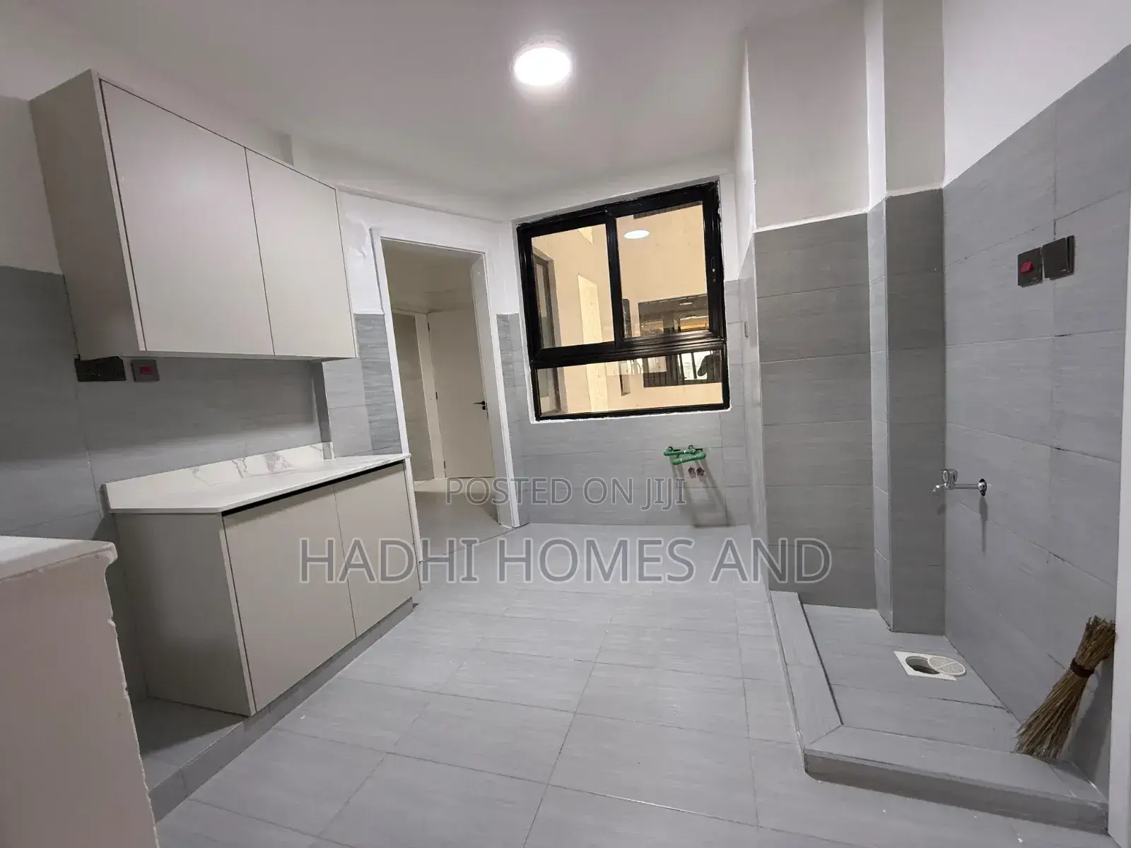 3bdrm Apartment in Parklands Nova for rent