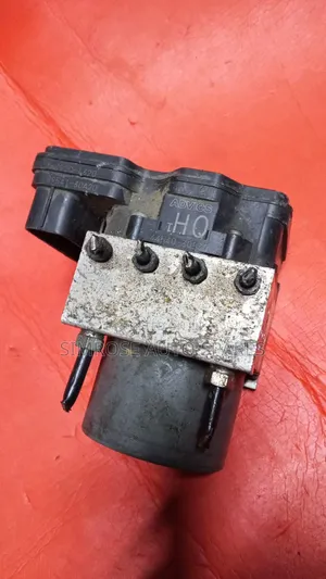 Abs Pump Toyota Crown