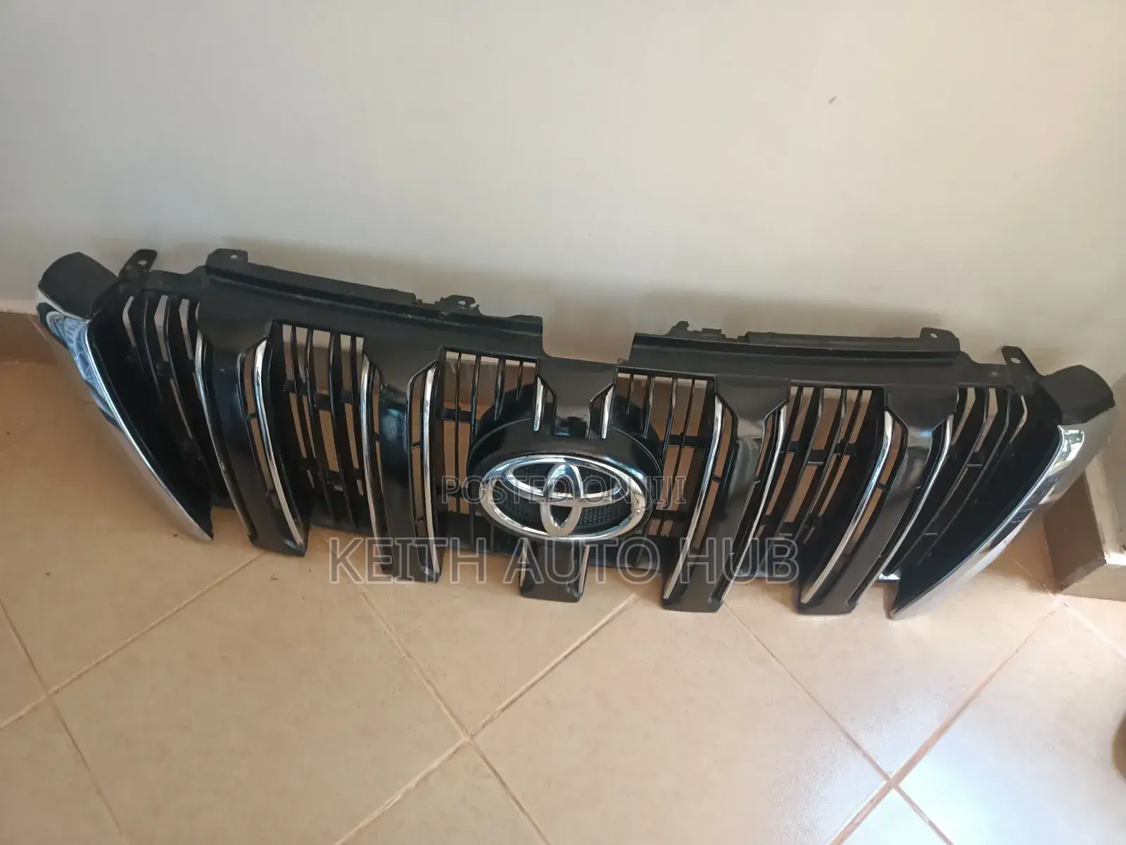 Prado J150 Teardrop Front Grille