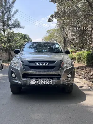 Isuzu D-MAX 2023 Silver
