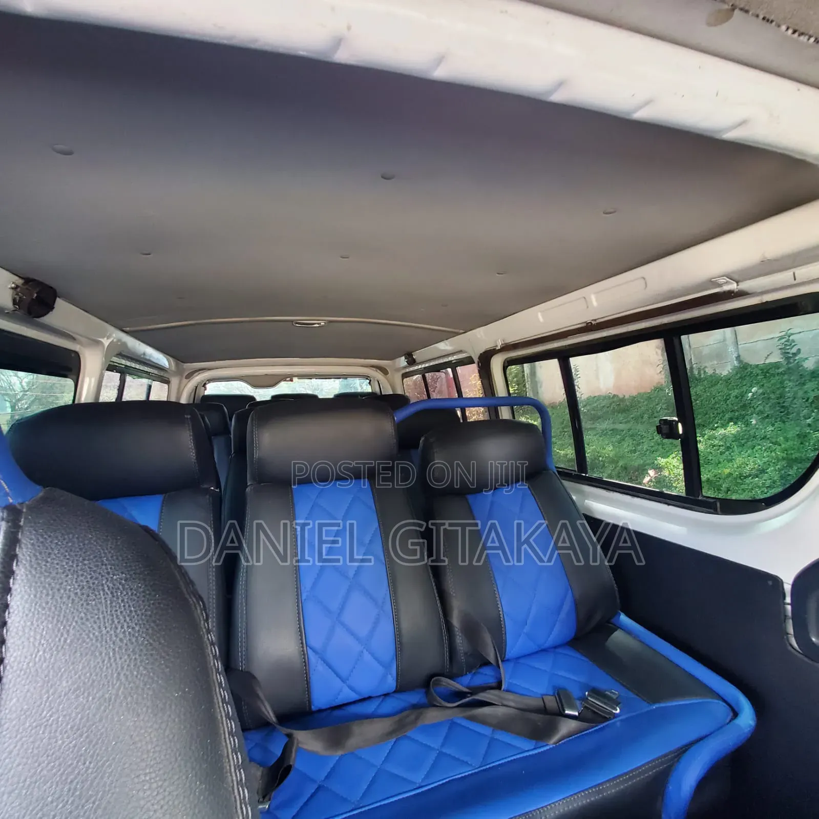 Toyota HiAce 2015 White