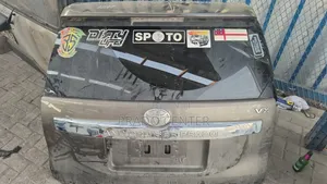 Prado J150 Boot