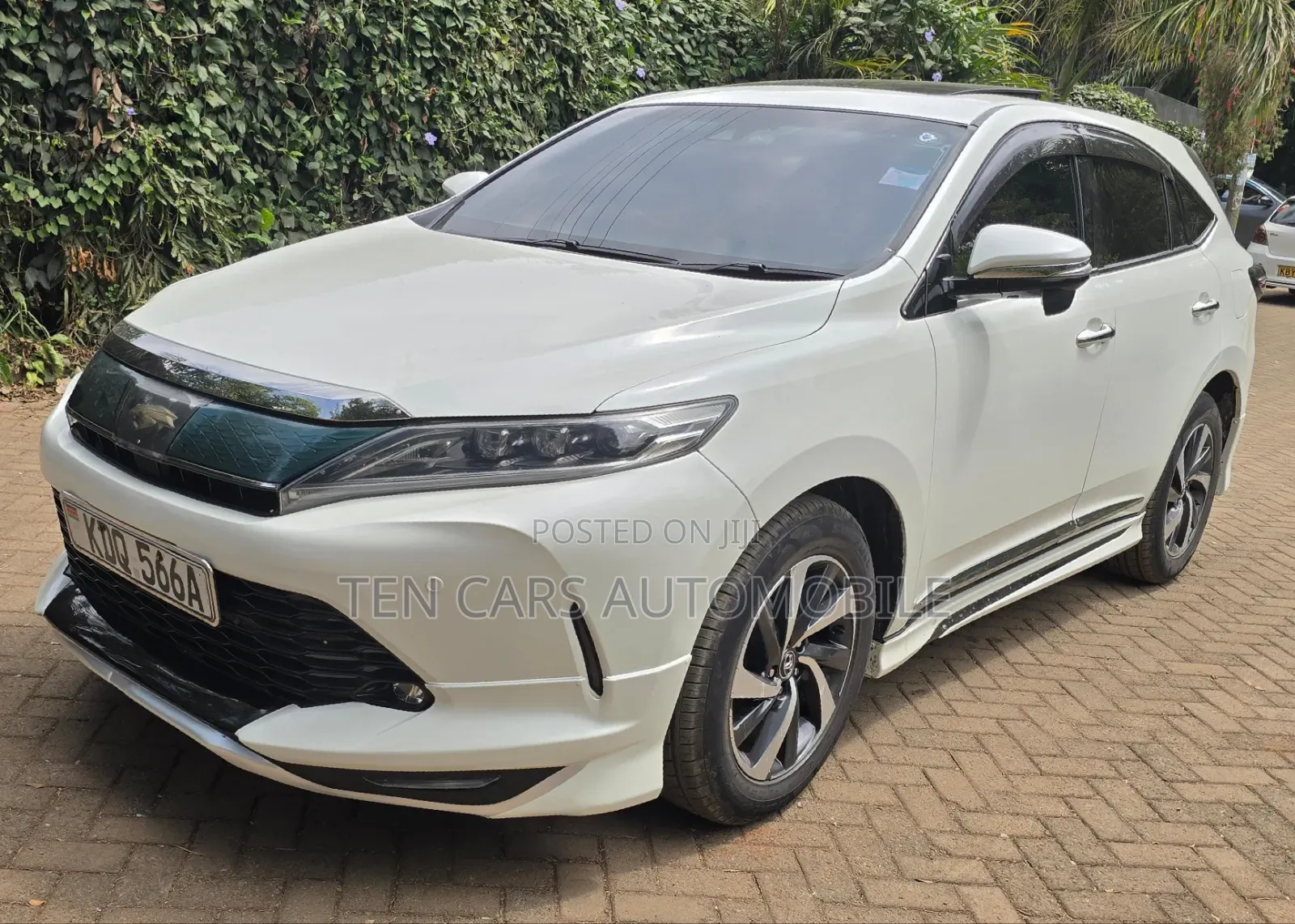 Toyota Harrier 2017 White