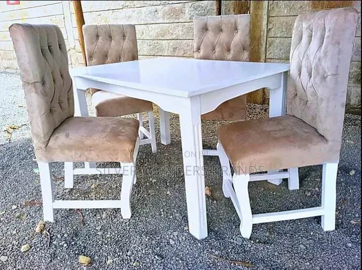 Comfy Dinning Sets