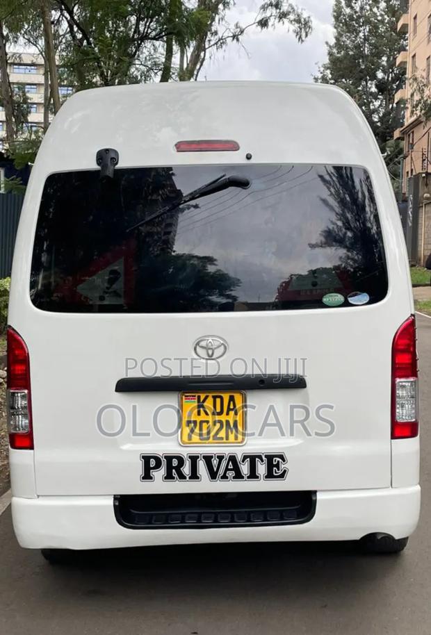 Toyota HiAce 2014 White - thumbnail 7