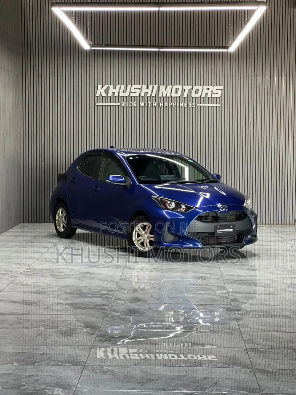 Toyota Yaris 2020 Blue