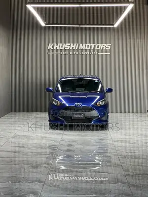 Toyota Yaris 2020 Blue