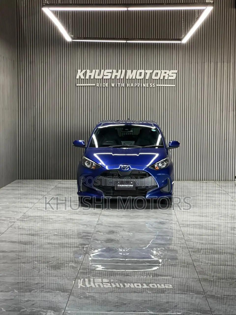 Toyota Yaris 2020 Blue