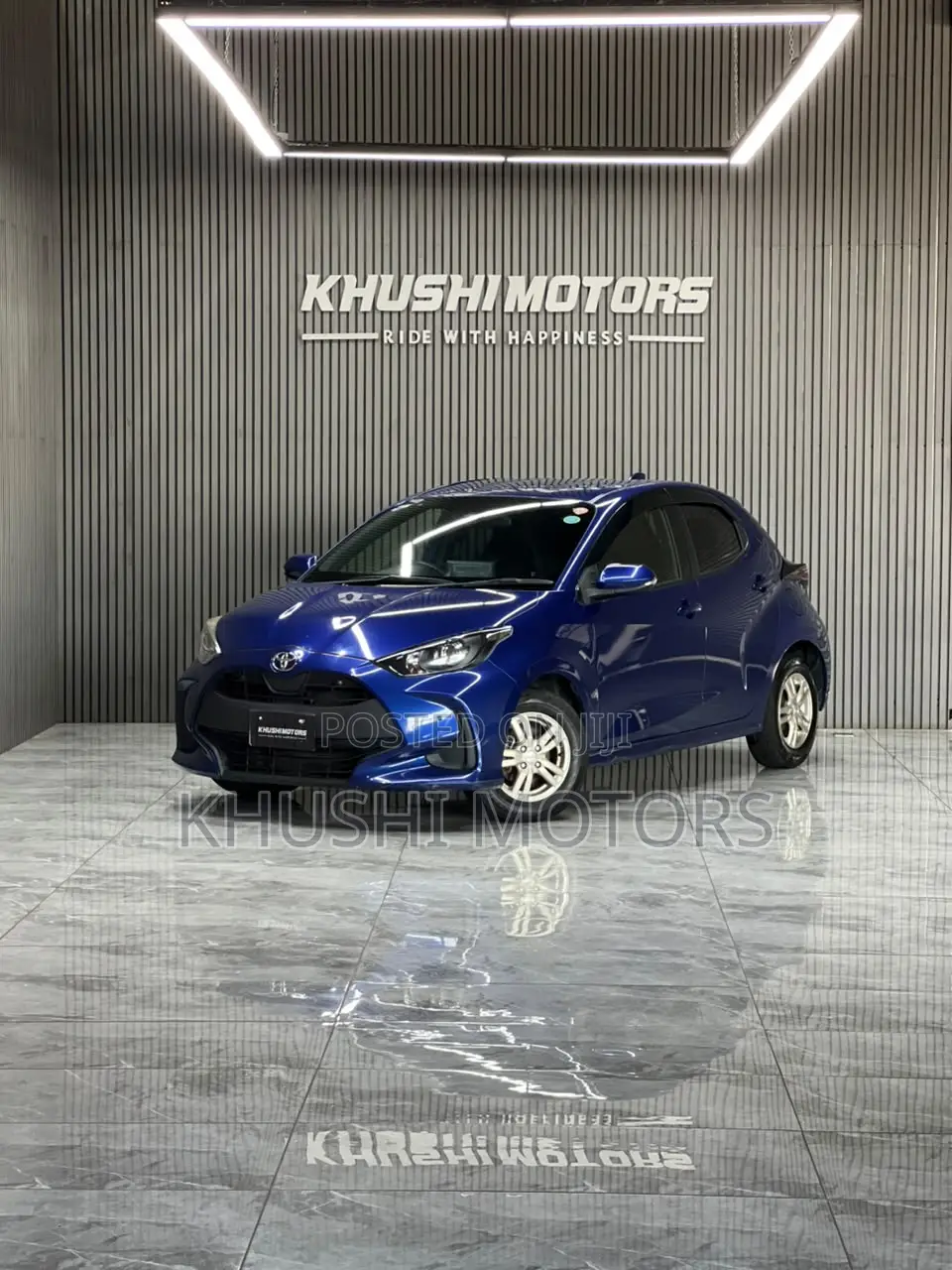 Toyota Yaris 2020 Blue