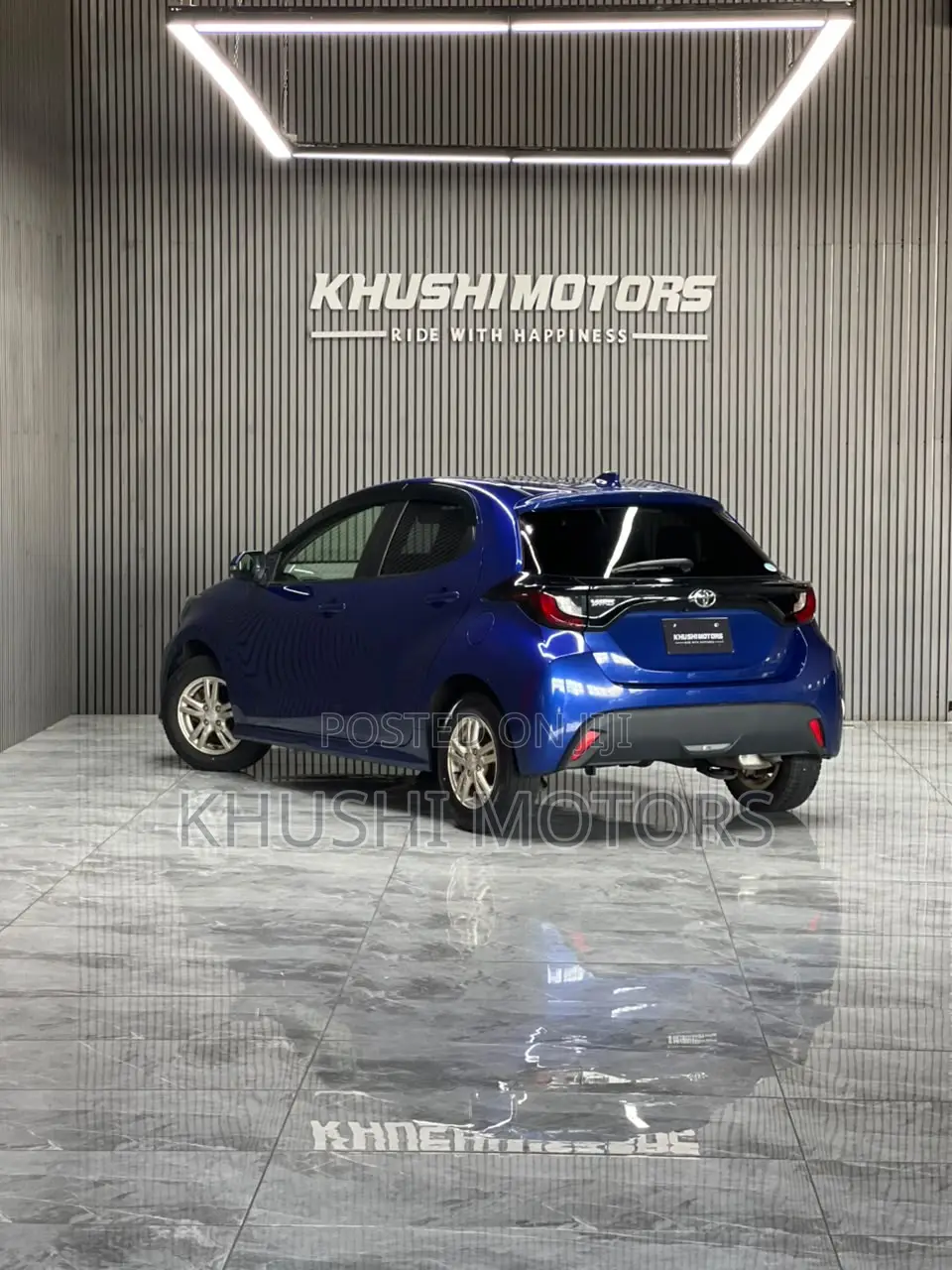 Toyota Yaris 2020 Blue