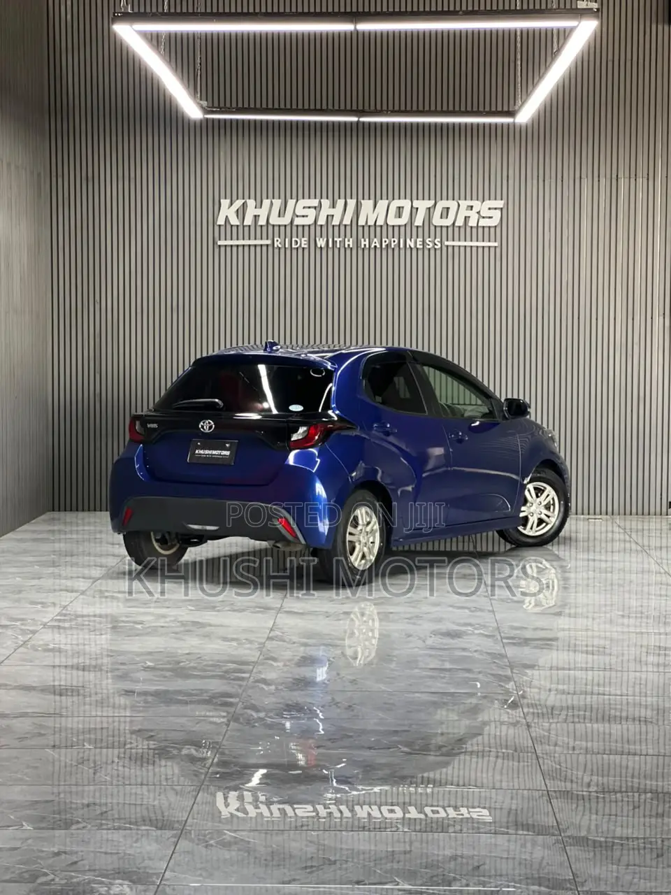 Toyota Yaris 2020 Blue