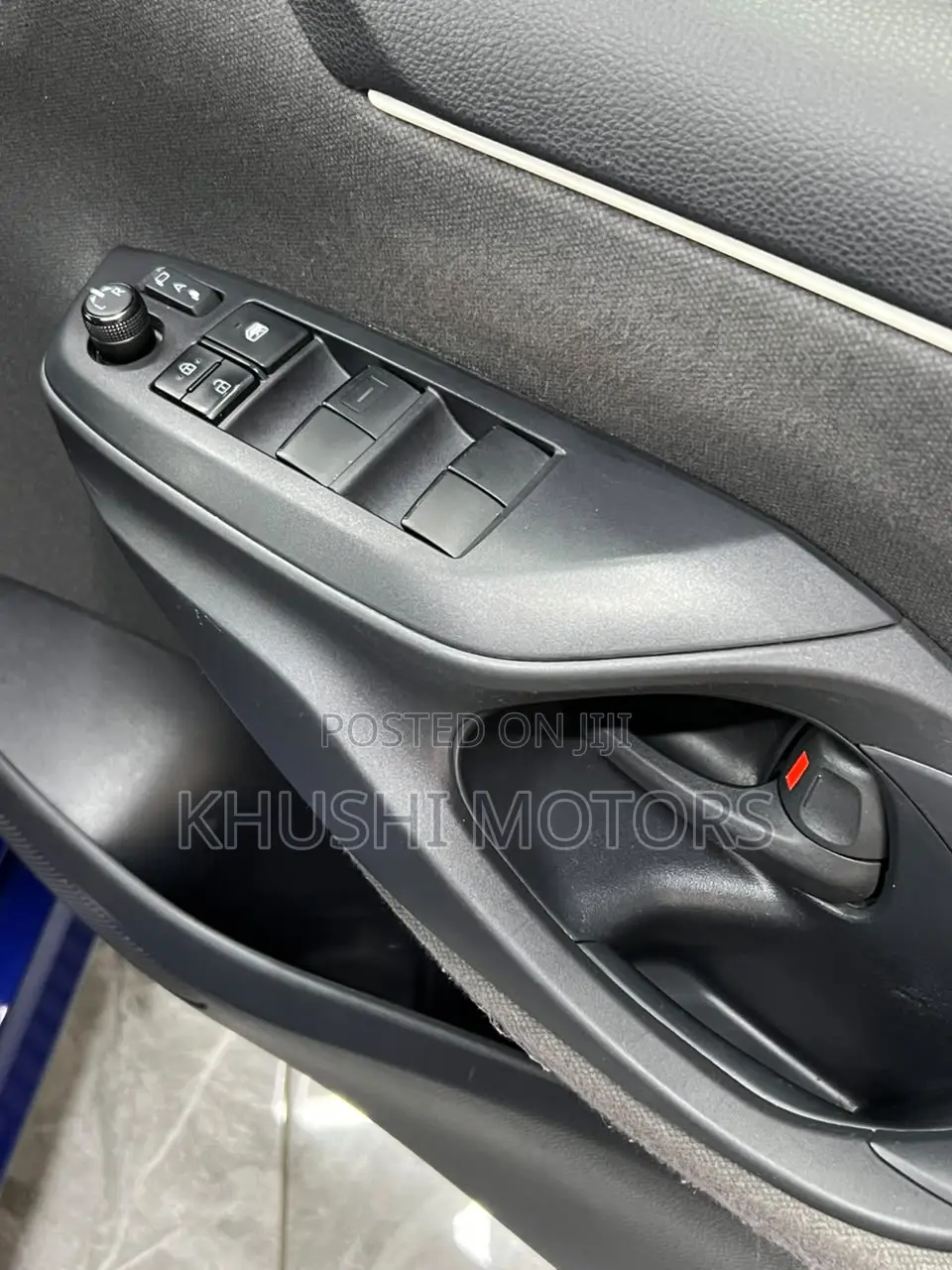 Toyota Yaris 2020 Blue