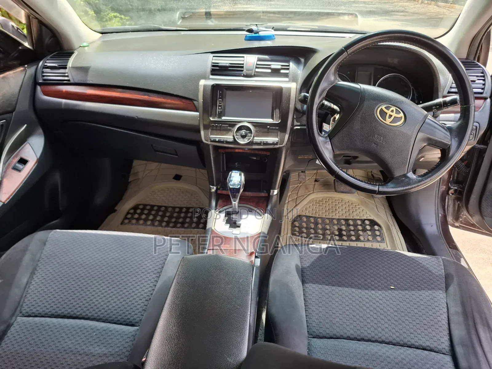 Toyota Premio 2009 Maroon