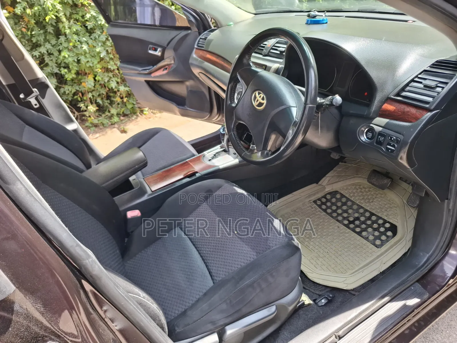 Toyota Premio 2009 Maroon