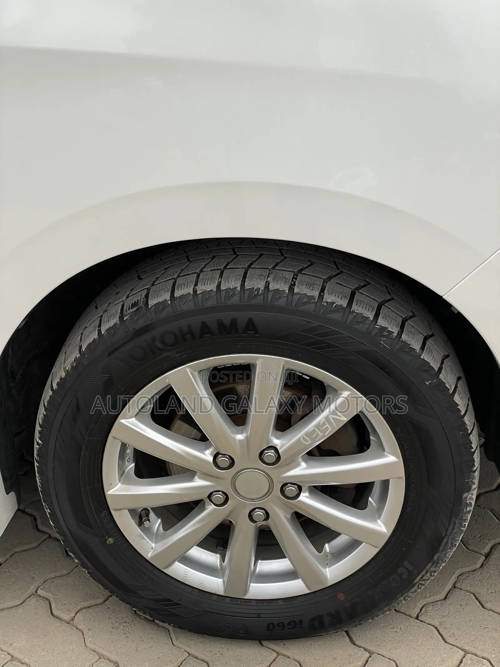 Toyota Esquire 2019 White