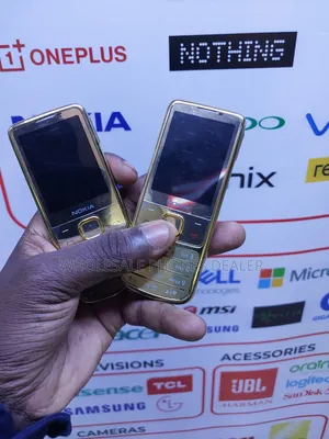 Nokia 6700 classic Rose Gold