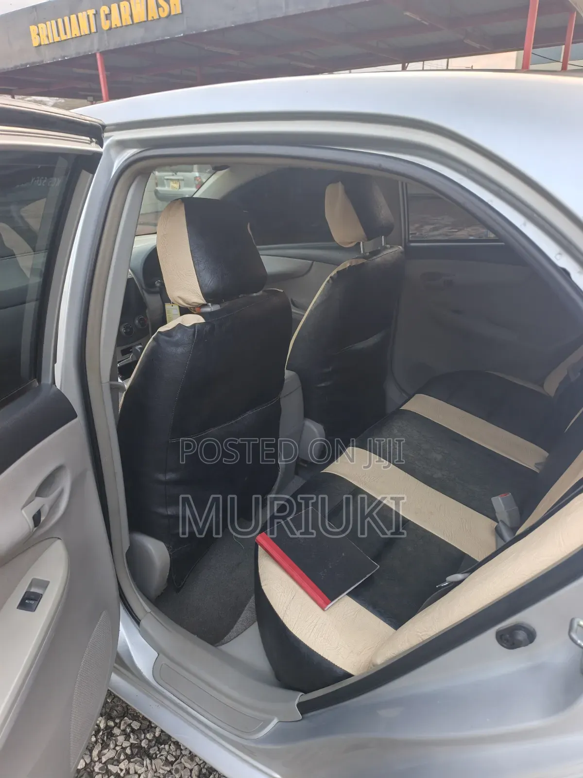 Toyota Axio 2011 Silver