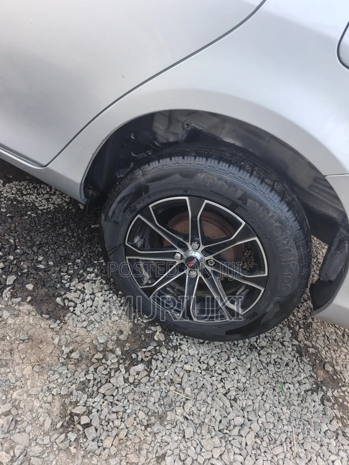 Toyota Axio 2011 Silver